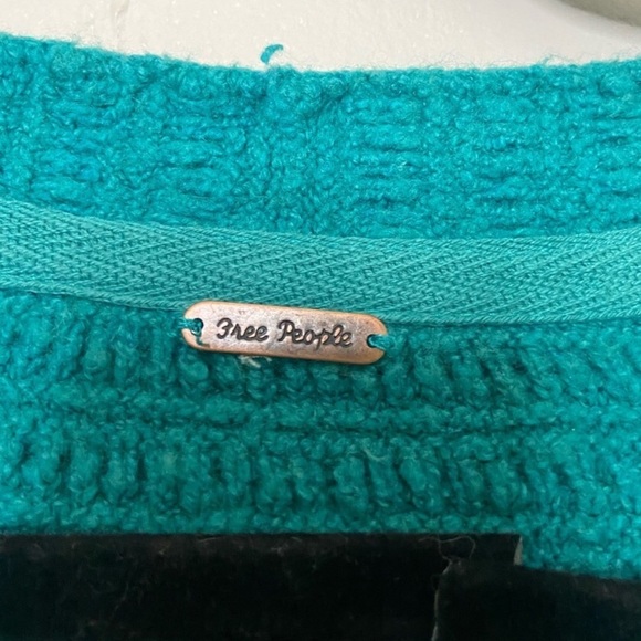 FREE PEOPLE Heart It Laces Oversized Cotton Blend V-Neck Long Soft Sweater - Picture 3 of 9